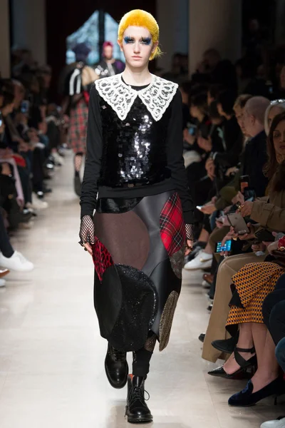 Look 20